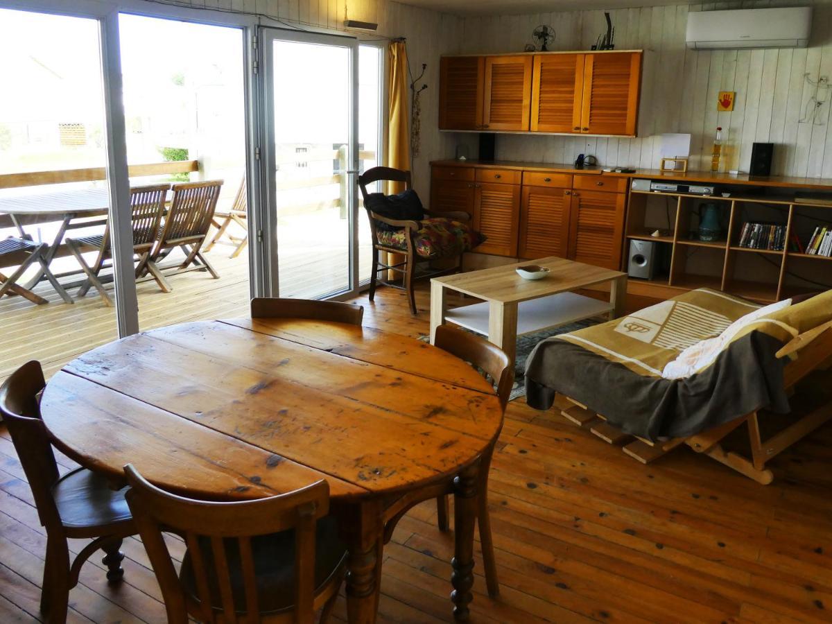 Un Chalet En Bois A La Plage 格吕桑 外观 照片